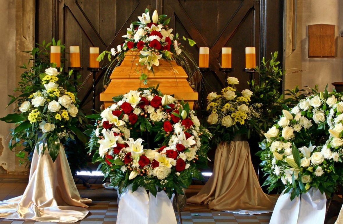 cách chọn hoa đám tang