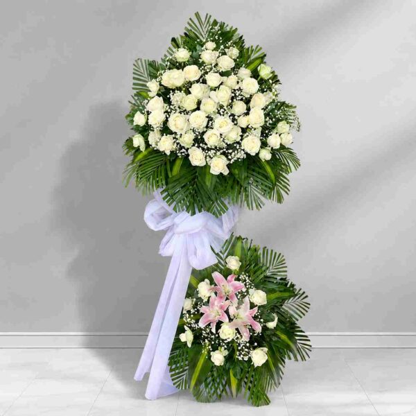 Kệ Hoa Chia Buồn 138 – Kệ Hoa Tang Lễ Tông Trắng Sang Trọng Và Trang Nghiêm
