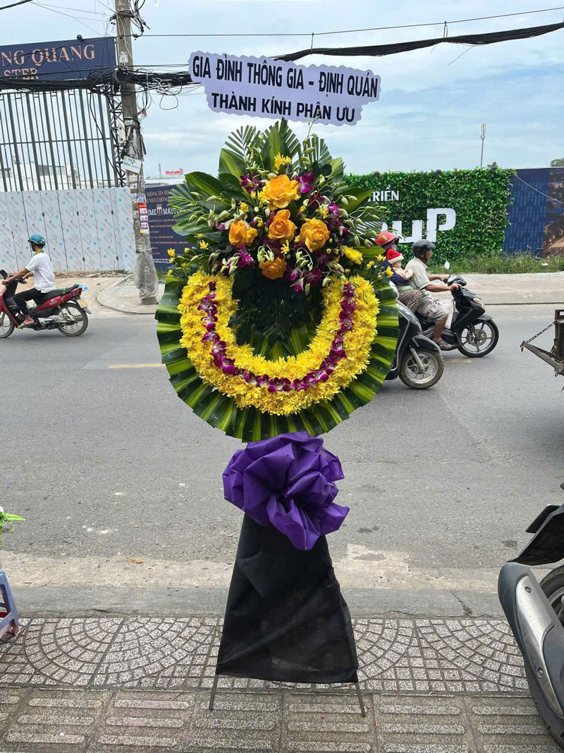 61ba1ead3adfb581ecce