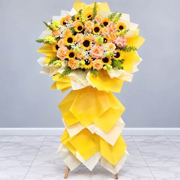 Giỏ hoa chúc mừng Vũ Khúc Hoa Hồng 971