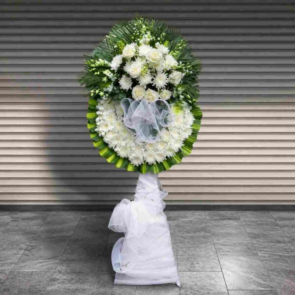 Alternative view of Kệ hoa chia buồn 472